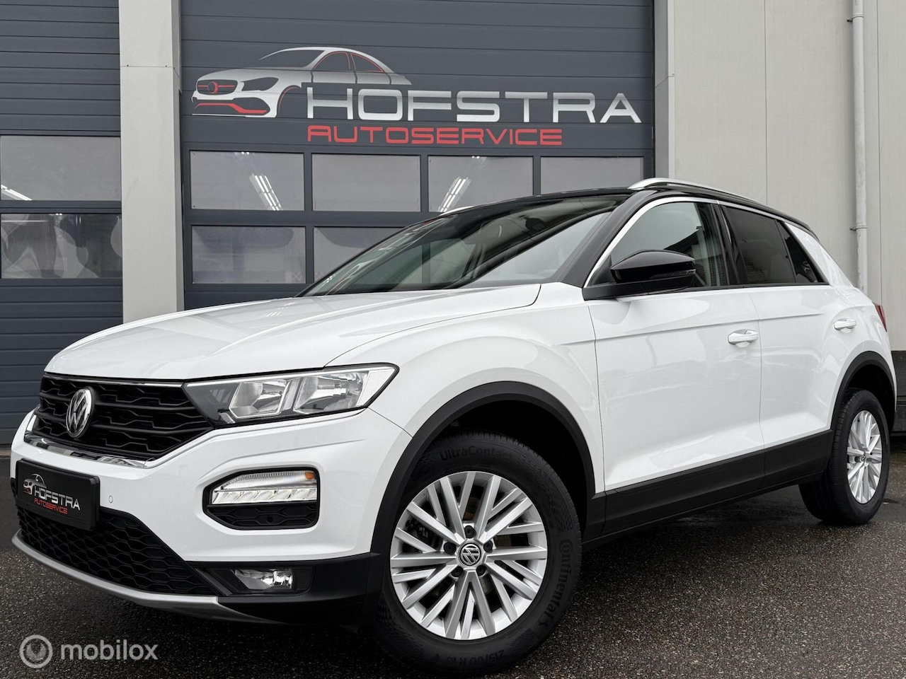 Volkswagen T-Roc - 1.0 TSI Style Carplay Adapt-Cruise Gr-Navi - AutoWereld.nl