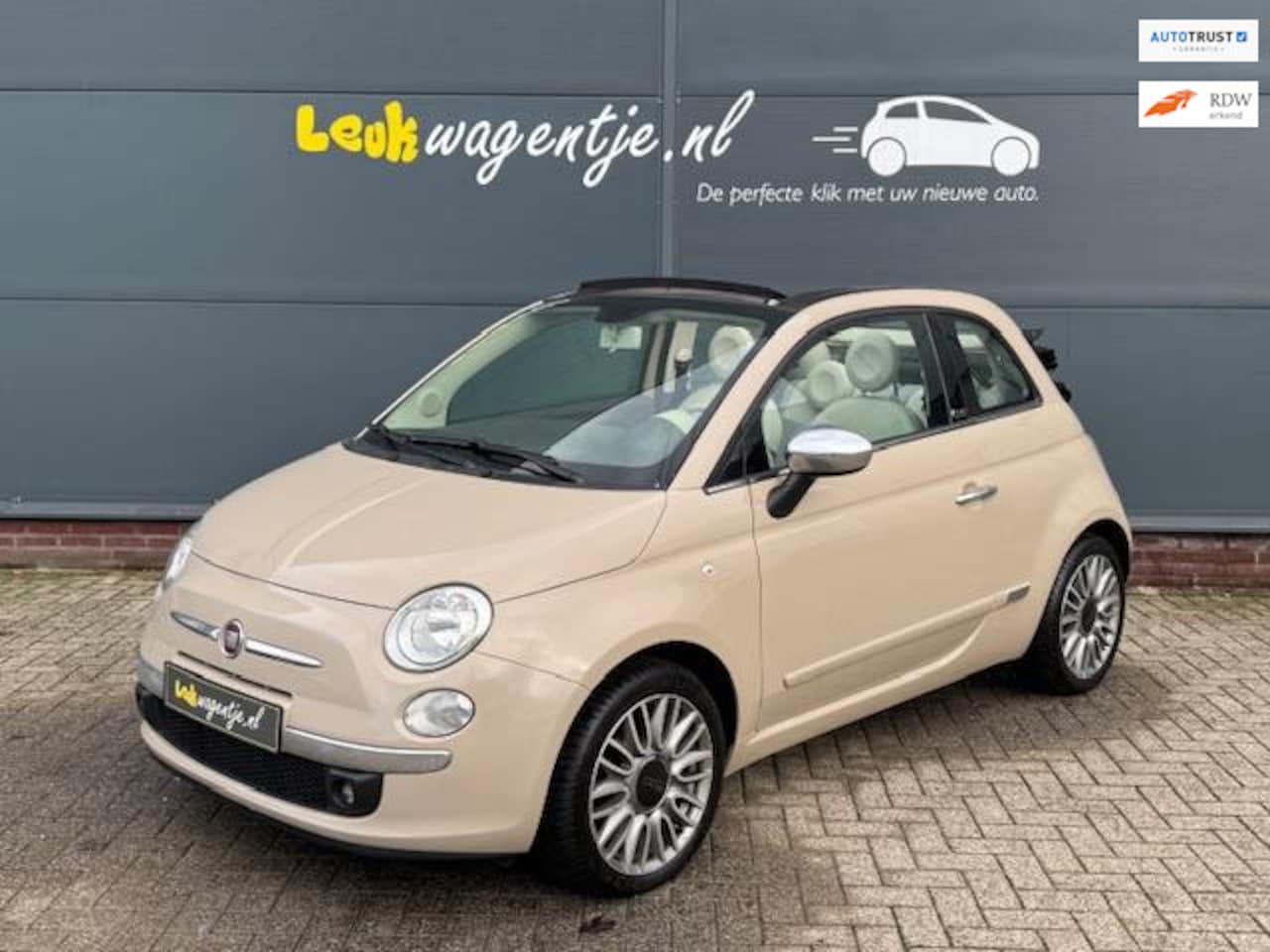 Fiat 500 C - 1.2 Lounge Cabrio *distrib. nieuw *16 inch - AutoWereld.nl