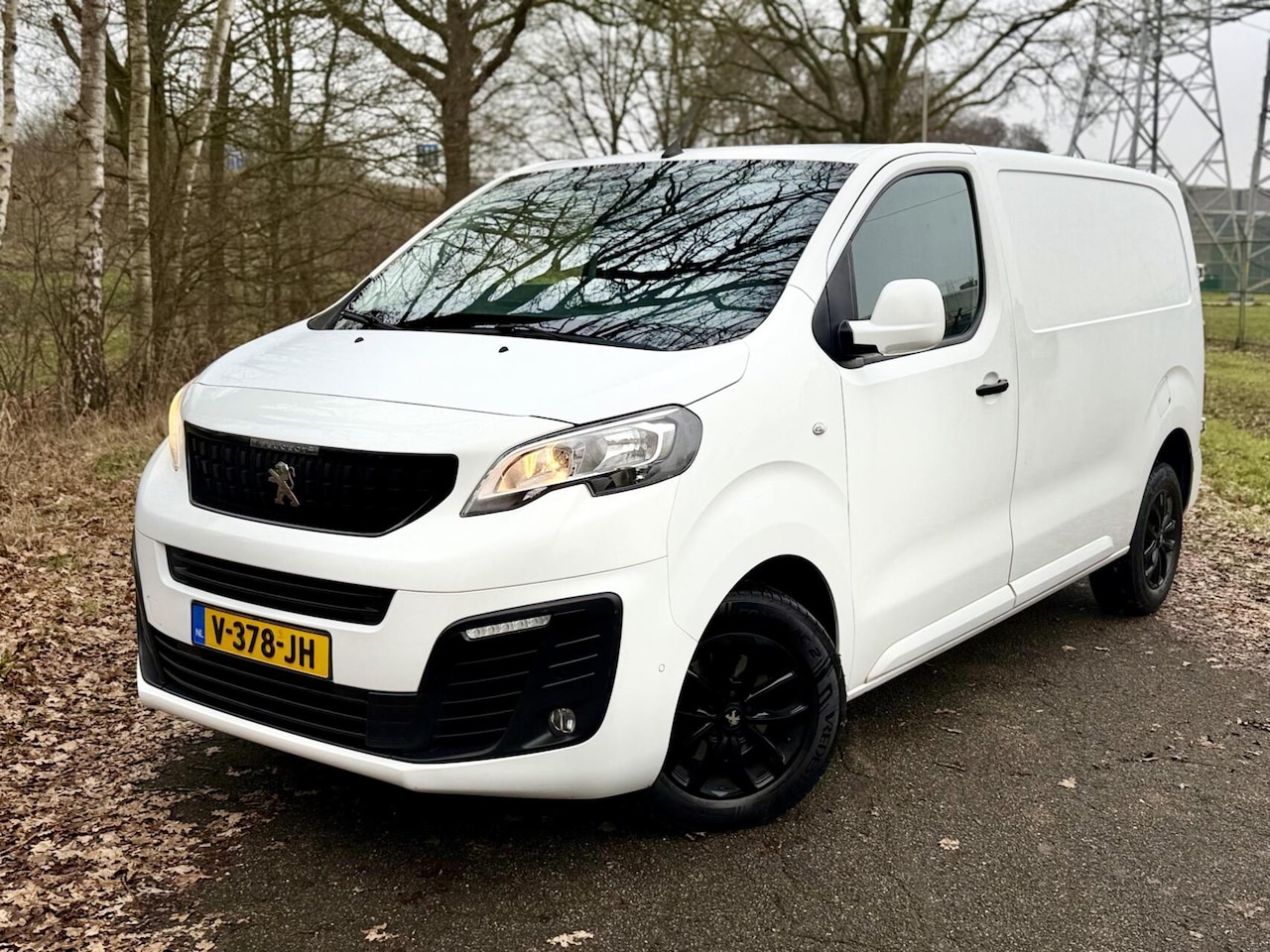 Peugeot Expert - Bestel 231S 2.0 BlueHDI 120 Premium - AutoWereld.nl