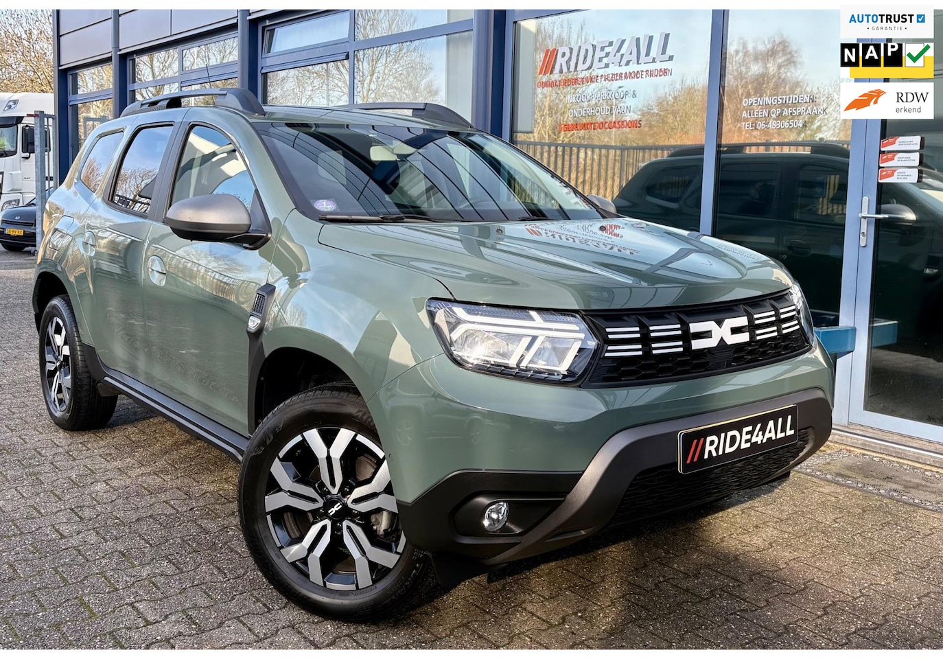 Dacia Duster - 1.0 TCe 100/CARPLAY/CAMERA/CRUISE - AutoWereld.nl