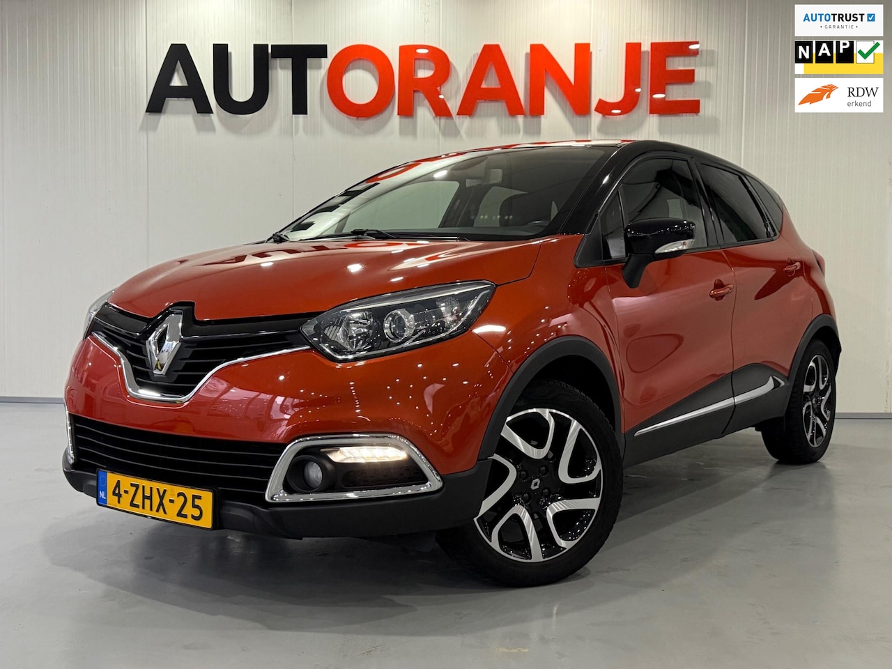 Renault Captur - 0.9 TCe Dynamique-Airco-Cruise-Navi+Camera-NAP!! - AutoWereld.nl