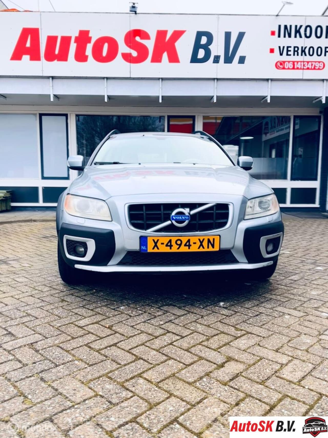 VOLVO XC70