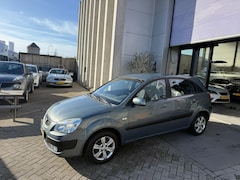 Kia Rio - 1.4 X-pect AIRCO ZEER NETTE AUTO INRUIL MOGELIJK