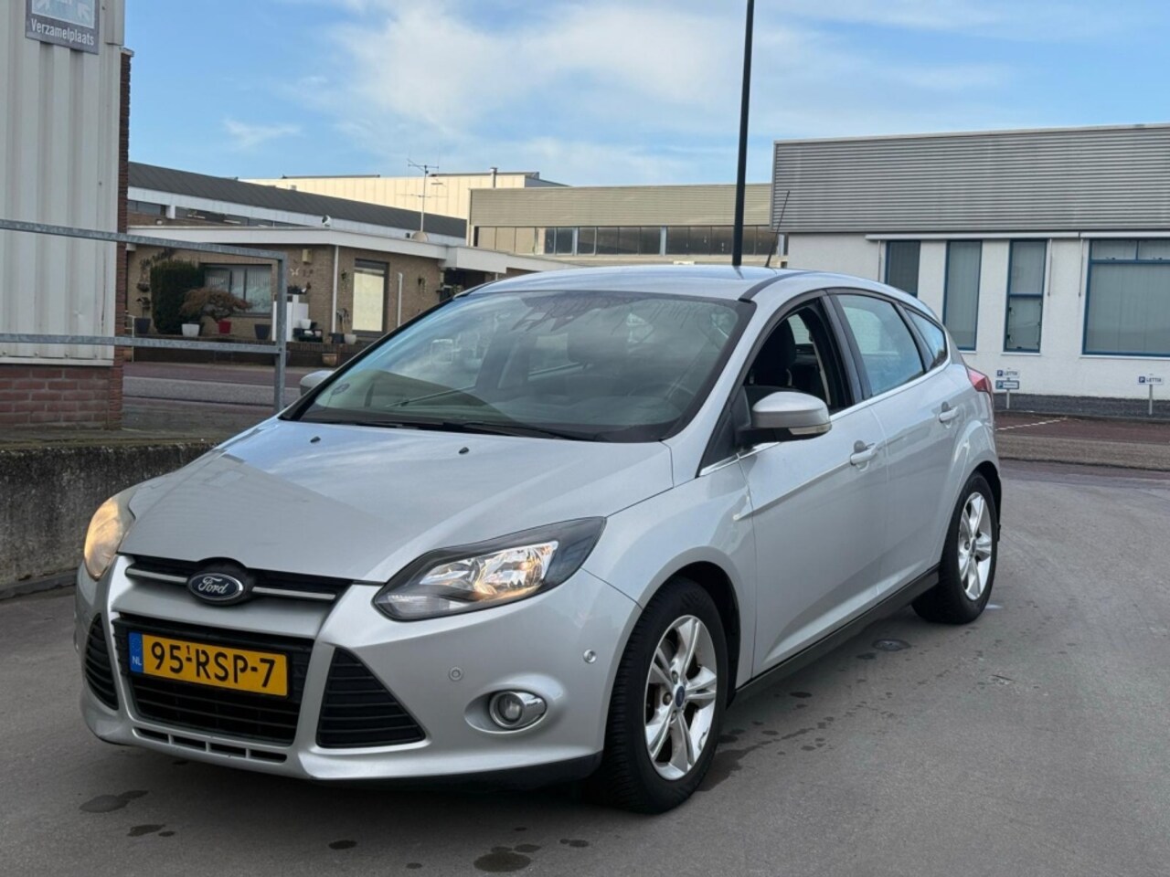 Ford Focus - 1.6 TI-VCT Trend Sport Airco - AutoWereld.nl