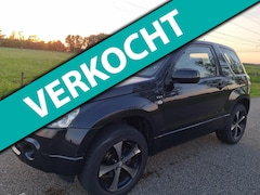 Suzuki Grand Vitara - 1.6-16V Exclusive Airco Trekhaak Let op lekt olie