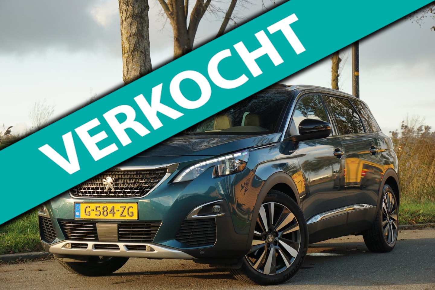 Peugeot 5008 - 1.2 PureTech 130pk GT-Line - Crystal Emerald - Panorama/Schuifdak - Stoelverwarming - AutoWereld.nl