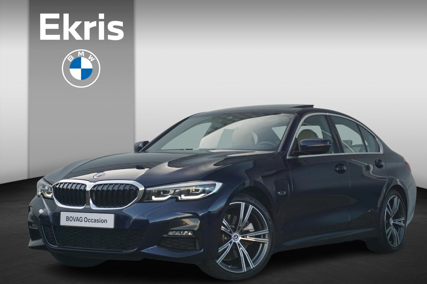BMW 3-serie - Sedan 320e High Executive M Sportpakket 19'' / Schuif-/kanteldak / Elektrisch verstelbare - AutoWereld.nl