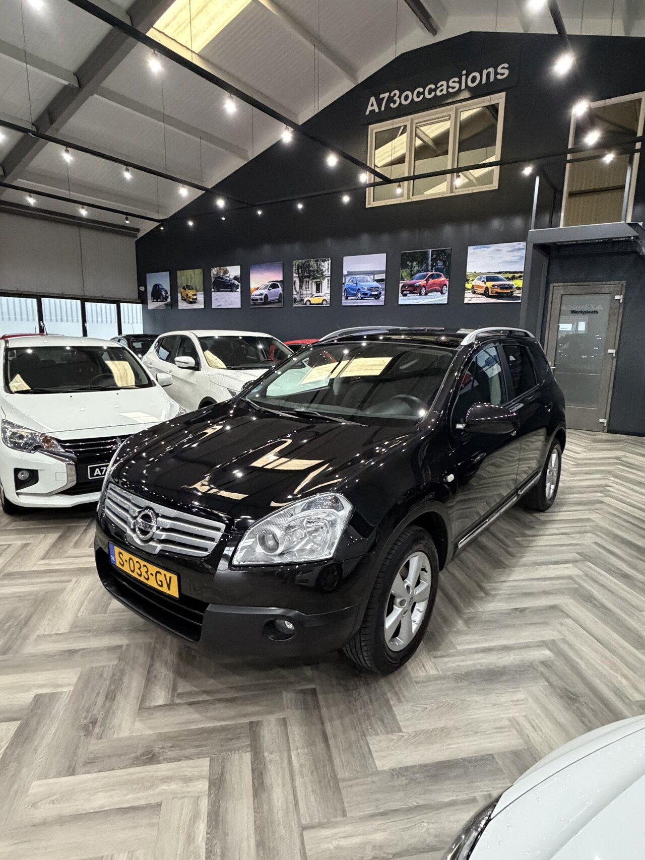 Nissan Qashqai+2 - 2.0 Optima 7 ZITPLAATSEN - AutoWereld.nl