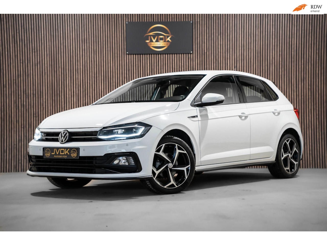 Volkswagen Polo - 1.0 TSI R-Line DSG LED CRUISE PDC 2020 - AutoWereld.nl
