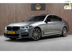 BMW 5-serie - 520i M Sport LED CAMRERA LEDER HARMAN KARDON FULL