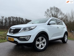 Kia Sportage - 1.6 GDI 20th Anniversary / Camera / Navi / H-Leder / Trekhaak / Clima / 6 Versnellingen /