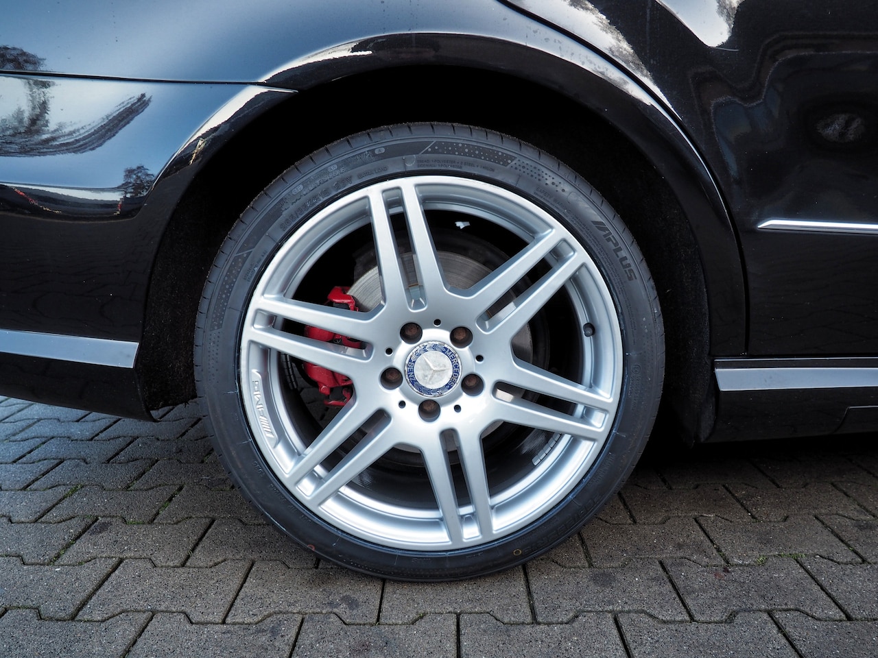 Mercedes-Benz E-klasse Estate - 350 CGI Avantgarde SCHUIFD. TREKH. XENON STOELVERW.