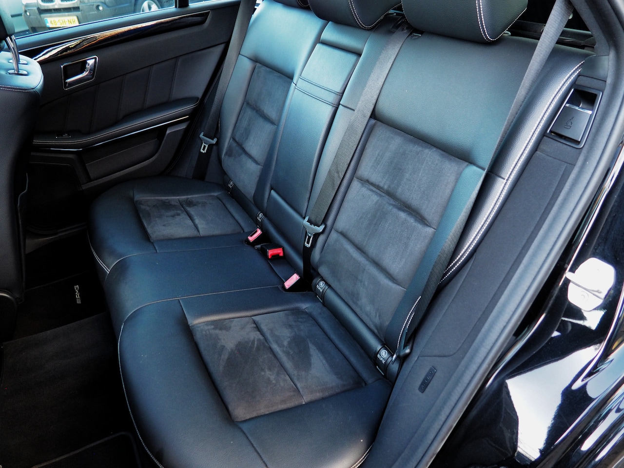 Mercedes-Benz E-klasse Estate - 350 CGI Avantgarde SCHUIFD. TREKH. XENON STOELVERW.