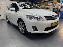 Toyota Auris - 1.8 Full Hybrid Dynamic