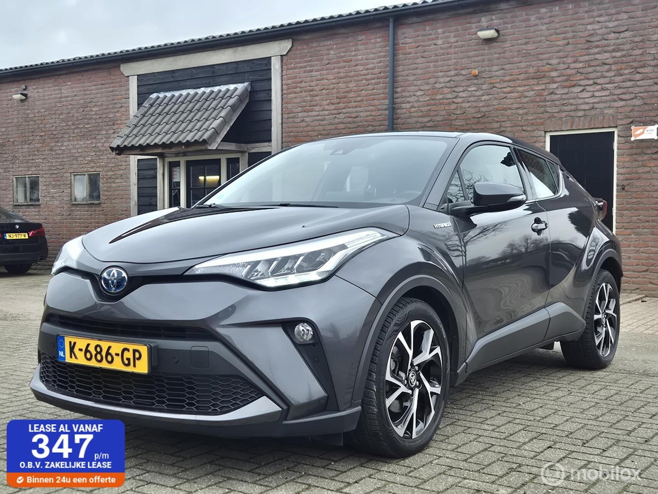 Toyota C-HR - 1.8 Hybrid Dynamic I Camera I CarPlay I Adap Cruise I PDC - AutoWereld.nl