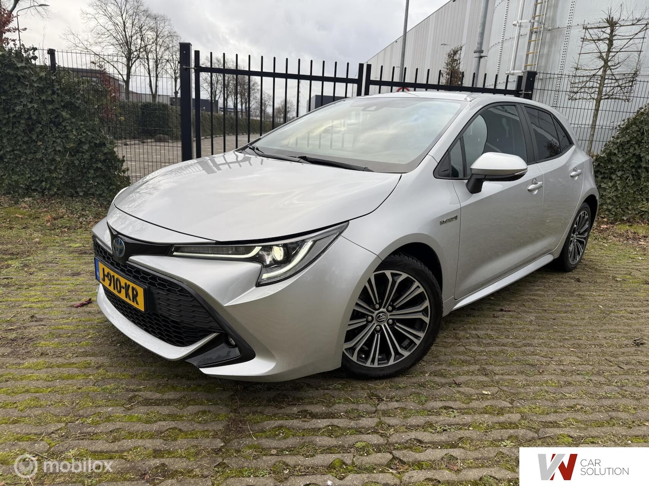 Toyota Corolla - 1.8 Hybrid First Edition CARPLAY STOEL/STUURV - AutoWereld.nl