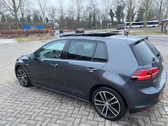 Volkswagen Golf - 1.4 TSI GTE