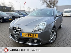 Alfa Romeo Giulietta - 1.4 T Distinctive (RIJKLAARPRIJS/BOVAG)
