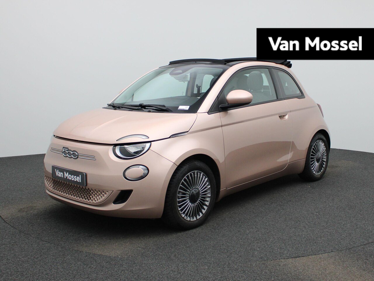 Fiat 500 C - 500e 42 kWh Icon | Apple Carplay/Android Auto | Stoelverwarming | Cruise Control | Climate - AutoWereld.nl