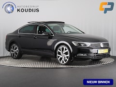 Volkswagen Passat - 1.4 TSI Comfortline Business (NL-Auto / Pano / Camera / ACC / 19'')