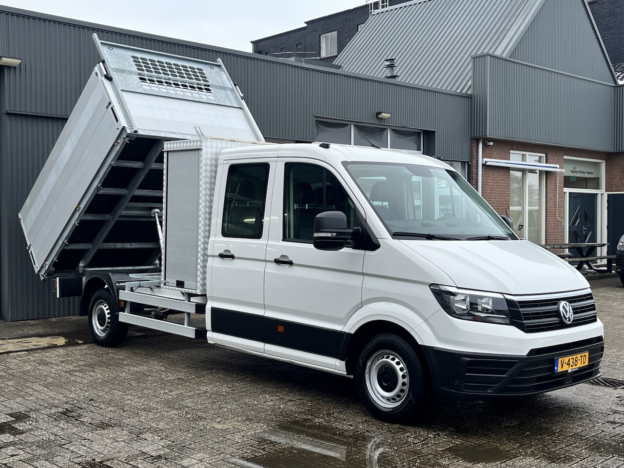 Volkswagen Crafter - 35 2.0 TDI L4 DC 3000kg trekgewicht Kipper Airco Cruise controle 6 persoons Euro 6 Telefoo - AutoWereld.nl