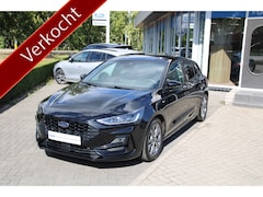 Ford Focus - 1.0 EcoBoost Hybrid 125 PK ST Line X WINTER PACK | NAVIGATIE | CAMERA