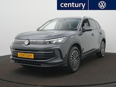 Volkswagen Tiguan - 1.5 eHybrid 204pk Life Edition Apple Carplay - Trekhaak - Sfeer verlichting - Stoel/stuur