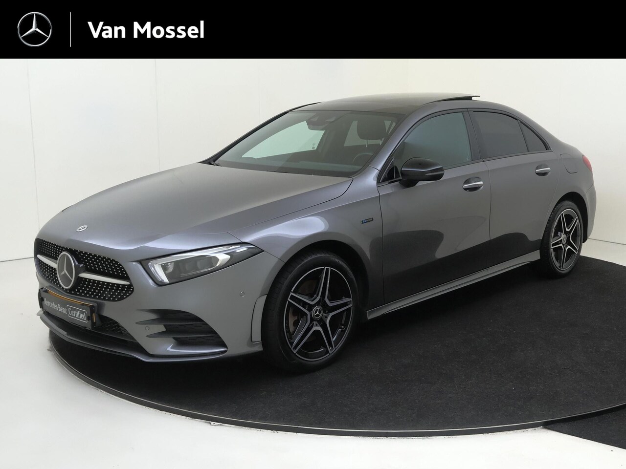 Mercedes-Benz A-klasse - 250 e Business Solution AMG Limited Panoramadak / Memory Seats / Stoelverwarming / Privacy - AutoWereld.nl