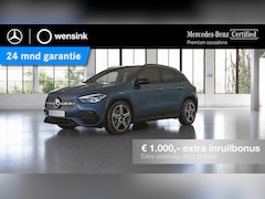 Mercedes-Benz GLA-Klasse - 250 e AMG Line | Night | Panoramadak | Stoelverwarming | Keyless | 19" lichtmetalen velgen