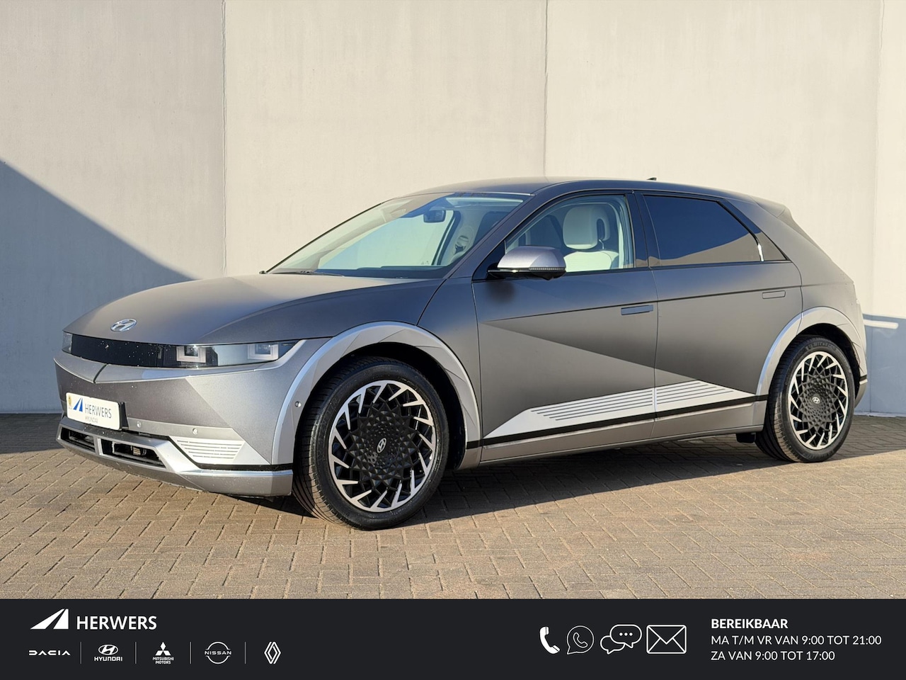 Hyundai IONIQ 5 - Lounge 73kWh / Fabrieksgarantie tot 11-2026 / Dealer Onderhouden / 8 Jaar Batterij Garanti - AutoWereld.nl