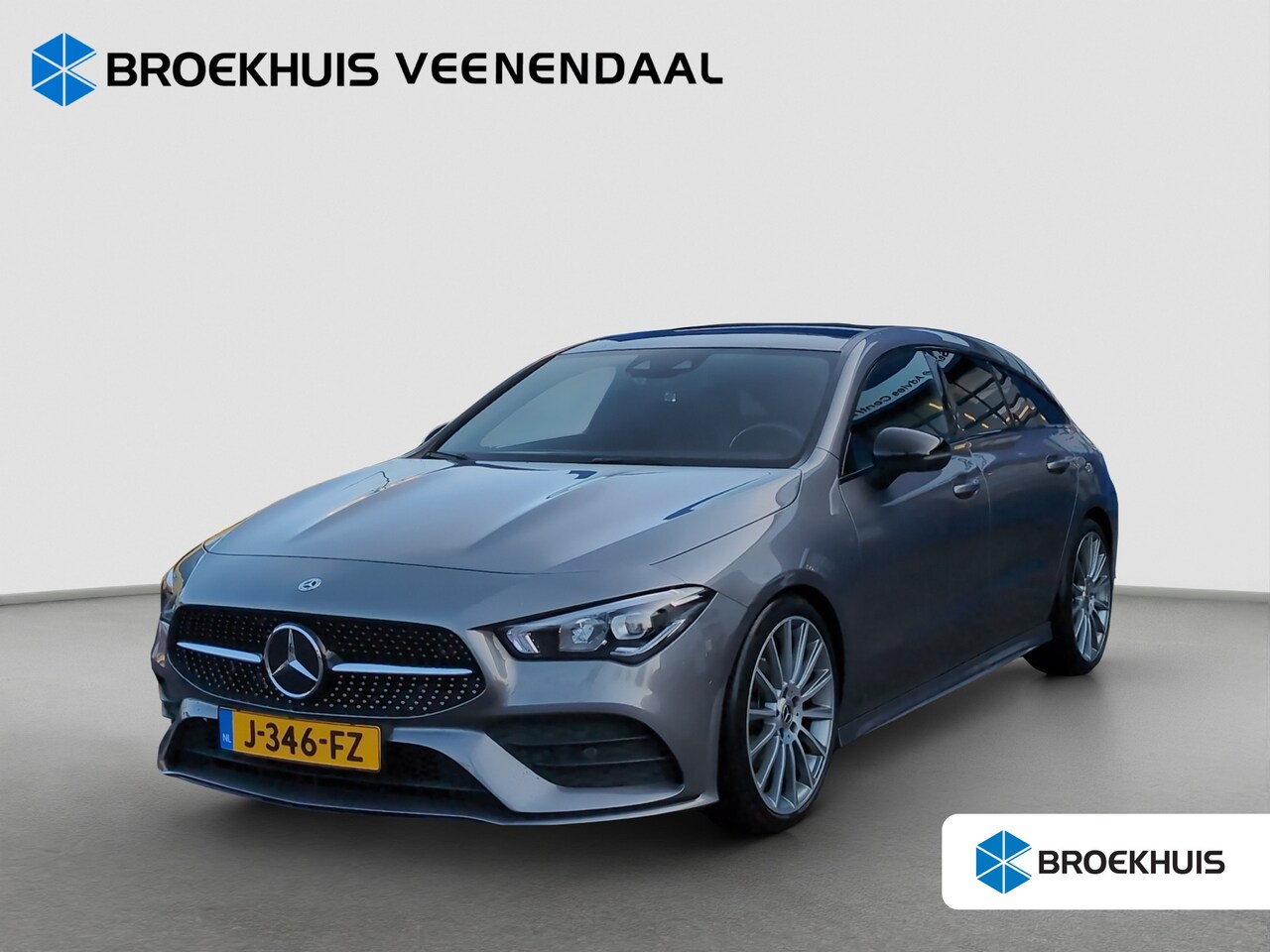 Mercedes-Benz CLA-klasse Shooting Brake - 200 AMG | Pano | Sfeerverlichting | 19 inch | Widescreen | Navigatie | 19 inch | AMG-styli - AutoWereld.nl