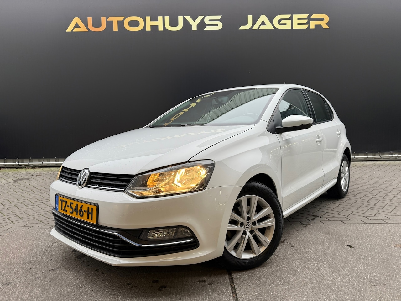 Volkswagen Polo - 1.0 Comfortline 1.0 Comfortline - AutoWereld.nl