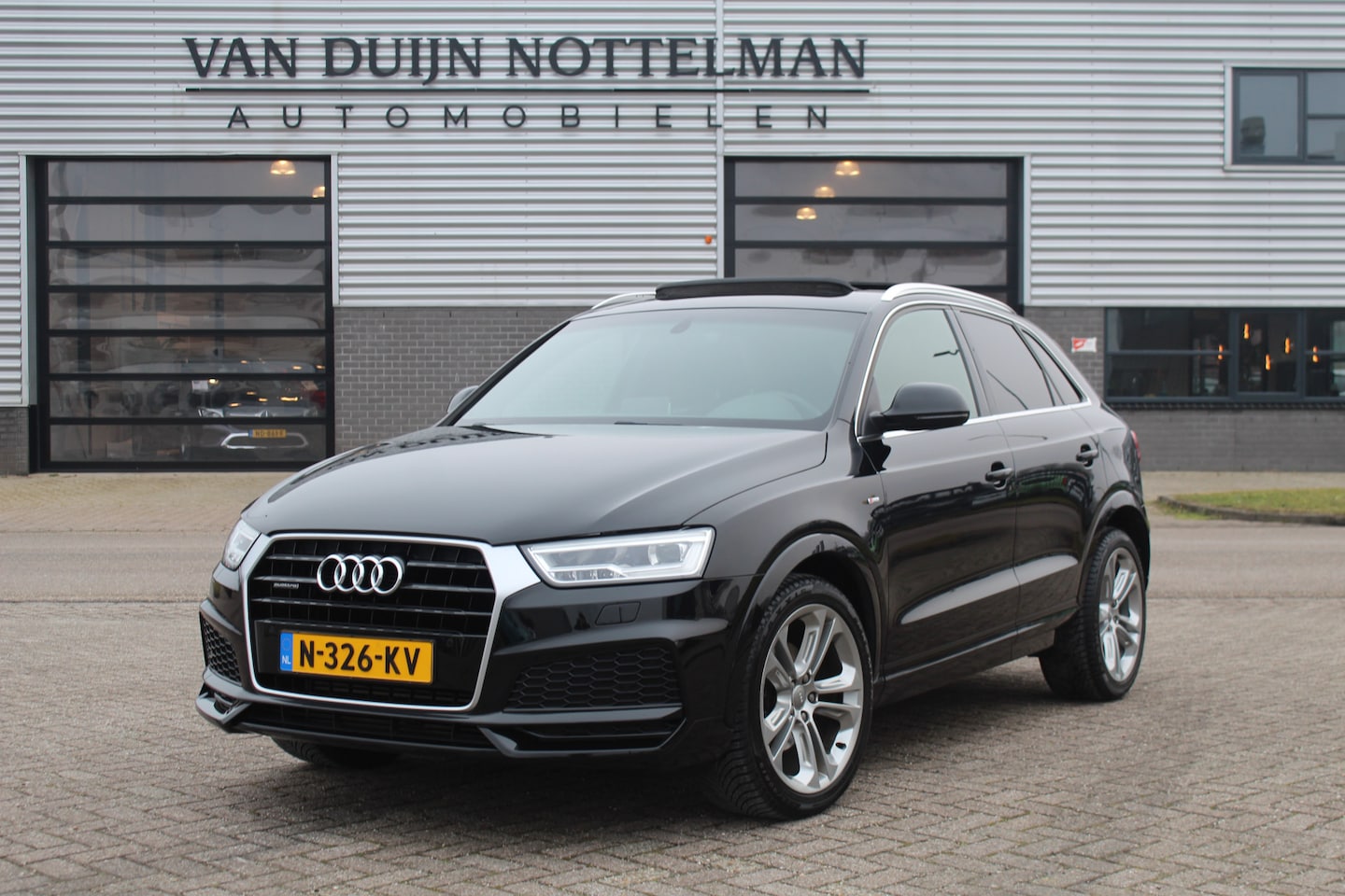 Audi Q3 - 2.0 TFSI Quattro Design Pro Line Plus / S-Line / Panoramadak - AutoWereld.nl