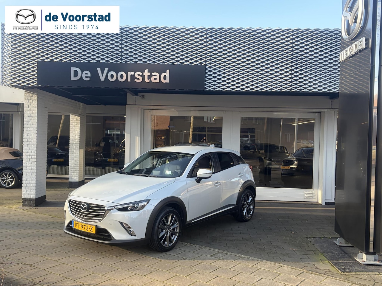 Mazda CX-3 - 2.0 SkyActiv-G 120 GT-Luxury Automaat | trekhaak | navigatie | camera | Ned. auto | dealer - AutoWereld.nl