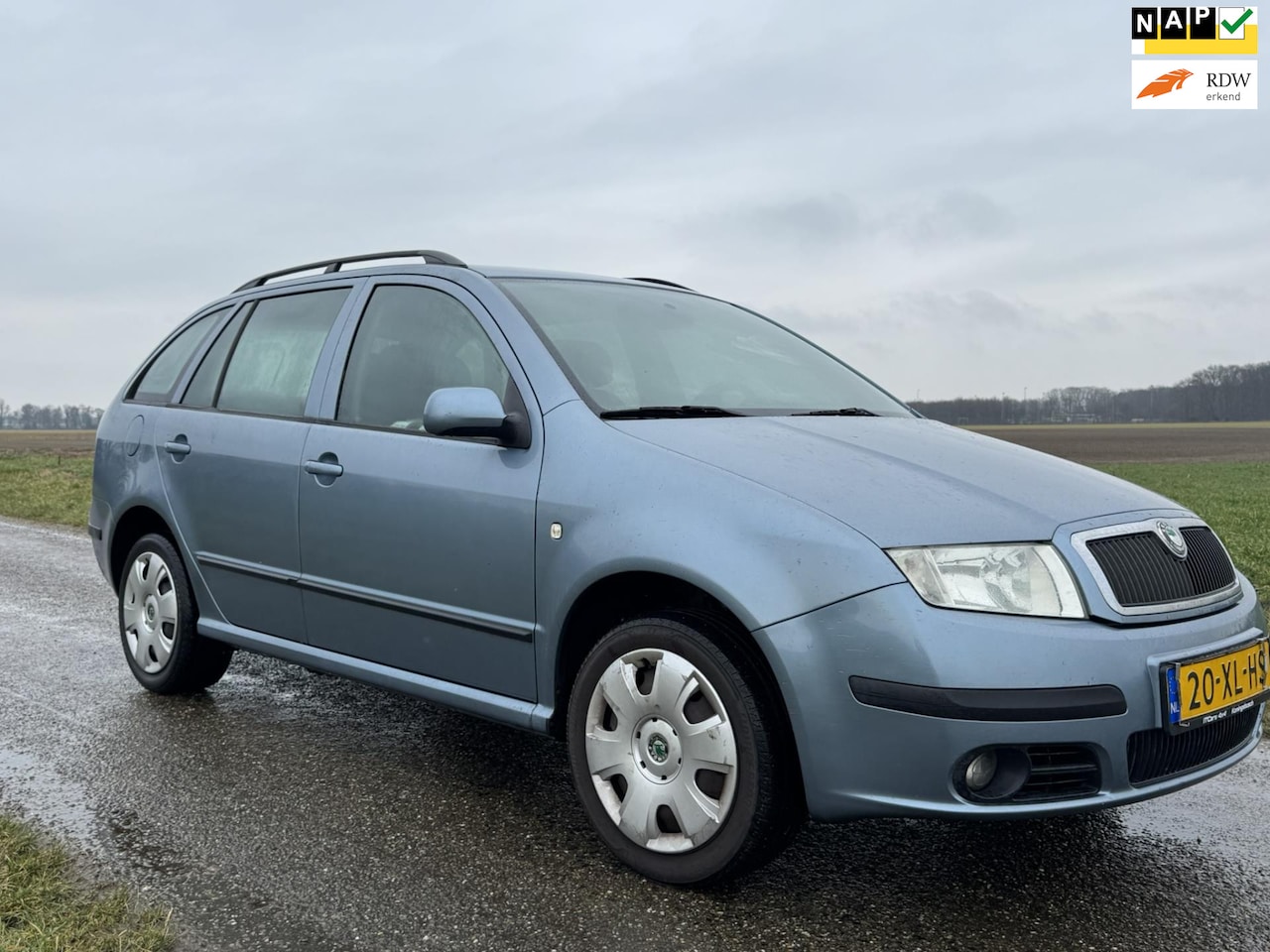 Skoda Fabia Combi - 1.4-16V Spirit+ [lange APK!] - AutoWereld.nl
