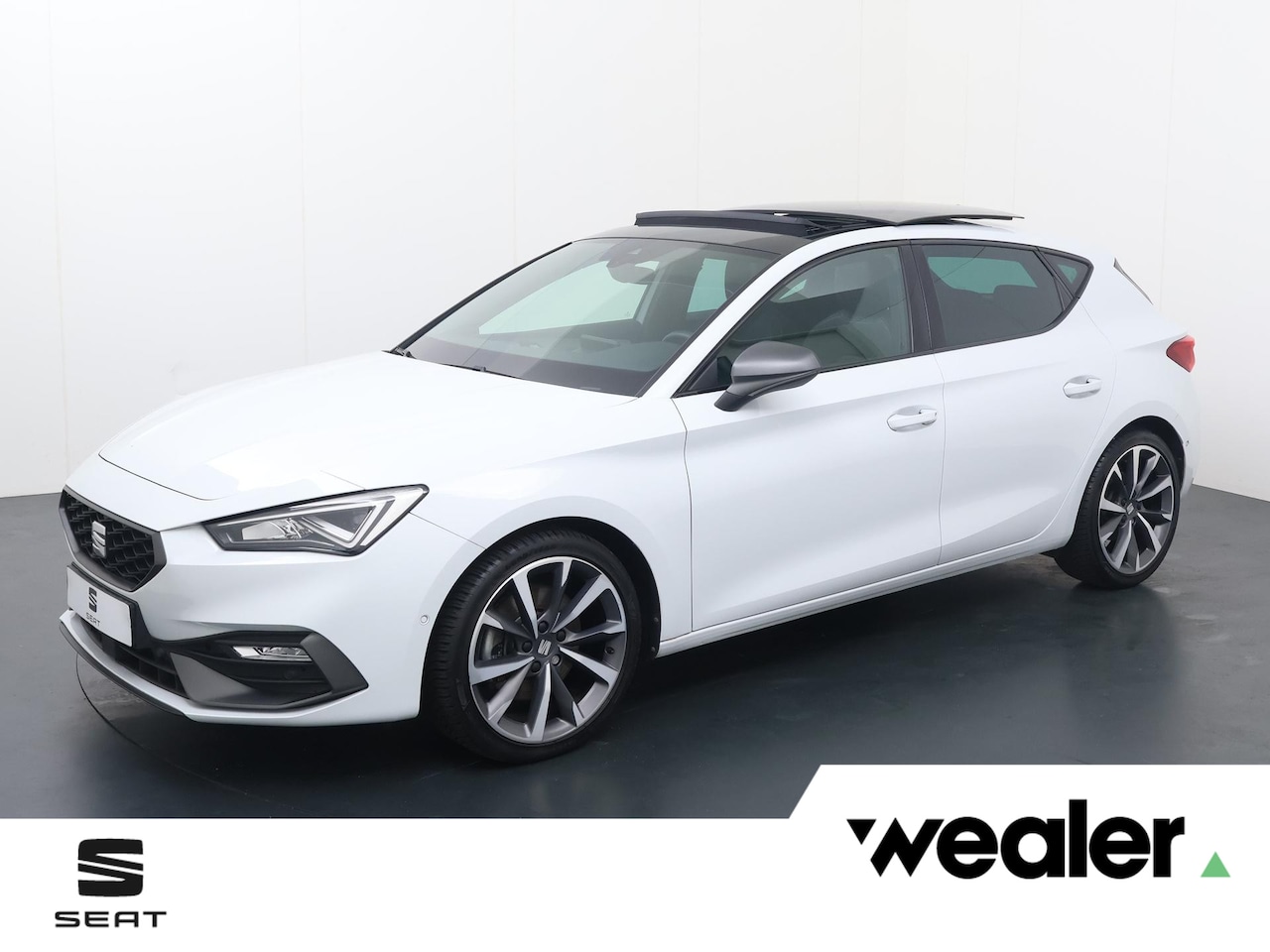 SEAT Leon - 1.5 TSI FR Launch Edition | 150 PK | Panoramadak | Beats audio | Adaptive cruise control | - AutoWereld.nl