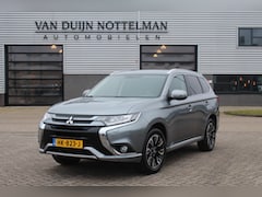 Mitsubishi Outlander - 2.0 PHEV Executive Edition / Camera / Keyless / N.A.P