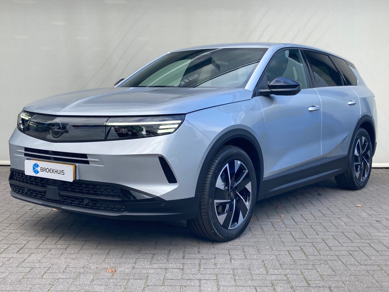 Opel Grandland - GS, | Draadloze telefoonlader (Inductie) | Elektronische klimaatregeling met twee zones | - AutoWereld.nl