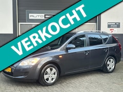 Kia Cee'd Sporty Wagon - 1.4 X-tra ISG | AIRCO | NAVI |NL AUTO | ZUINIG