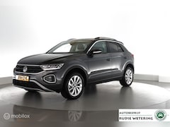 Volkswagen T-Roc - 1.5 TSI 150pk Automaat Business led|nav|cam|dab|tel|ecc|acc|lmv17