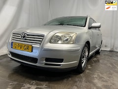 Toyota Avensis Wagon - 1.8 VVTi Linea Terra - Koppakking Defect - Schade