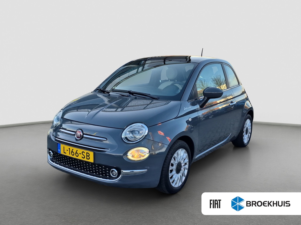 Fiat 500 - 1.0 Hybrid Dolcevita Panoramadak | Parkeersensoren | Carplay/android auto | Airco | - AutoWereld.nl