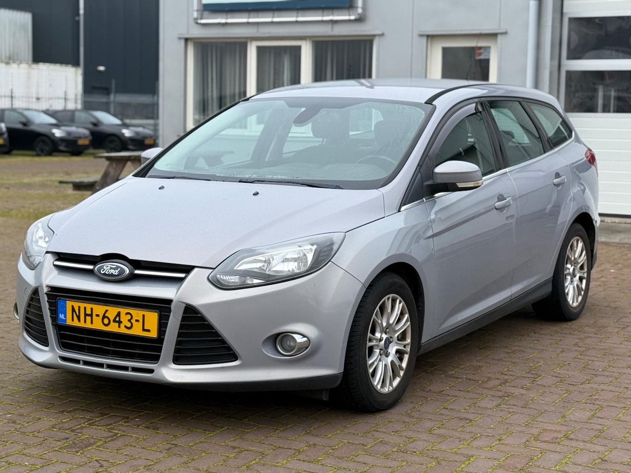 Ford Focus Wagon - 2.0 TDCI Titanium 2.0 TDCI Titanium - AutoWereld.nl