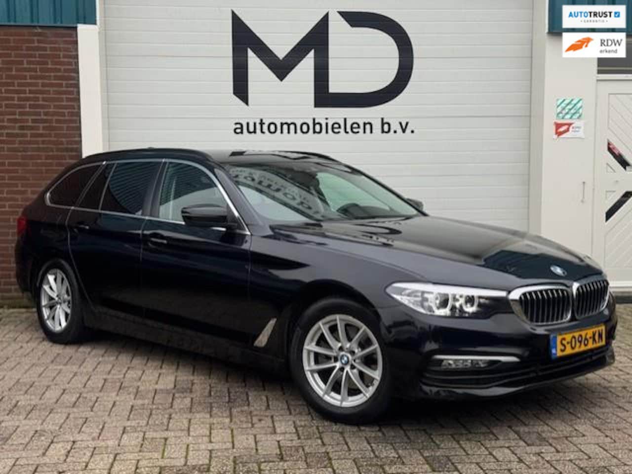 BMW 5-serie Touring - 520d Executive - Trekhaak - Keyless -LED - AutoWereld.nl