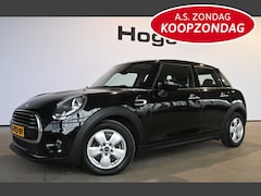 MINI Cooper - 1.5 Airco Navigatie LED Cruise Control Direct Leverbaar Rijklaarprijs Inruil Mogelijk