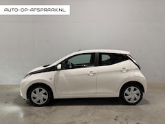 Toyota Aygo - 1.0 VVT-i x-play 5drs. Automaat Camera