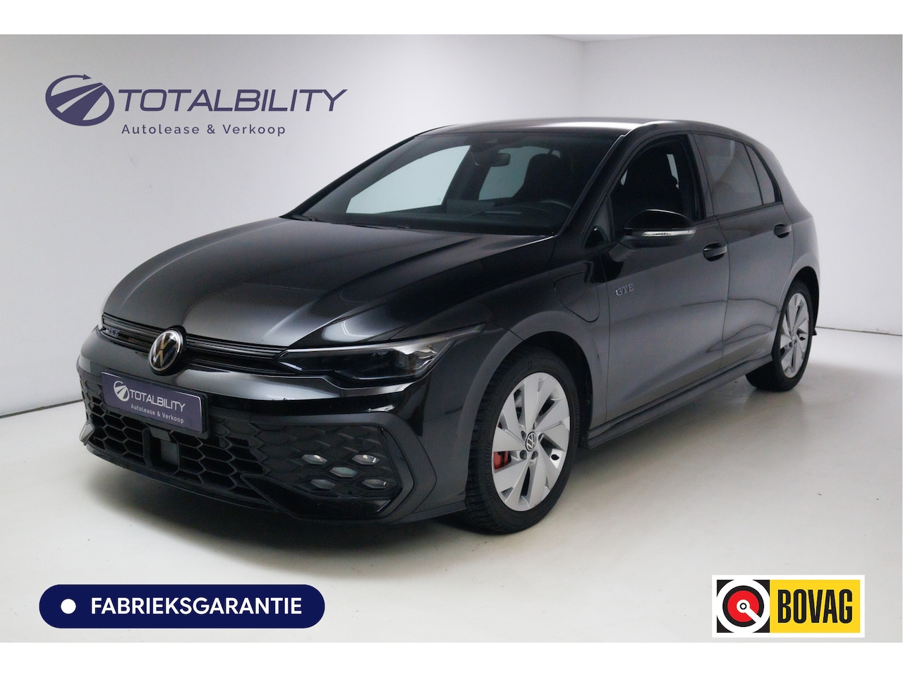 Volkswagen Golf - 1.5 eHybrid GTE Black 272 PK automaat | IQ Led | Elec. trekhaak | Headup | Stoel- & stuurv - AutoWereld.nl
