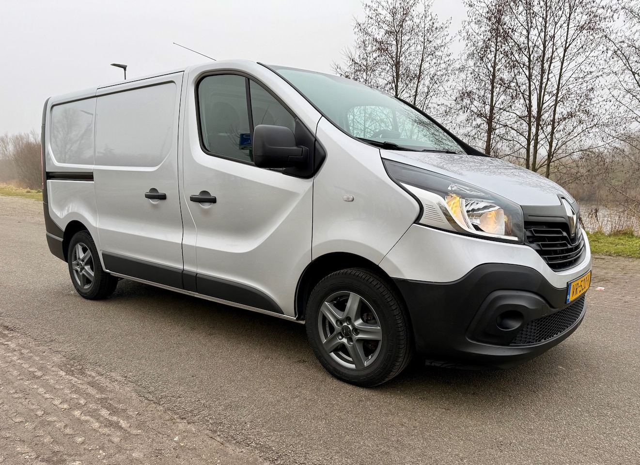 Renault Trafic - 1.6 dCi T27 L1H1 Comfort Energy - AutoWereld.nl