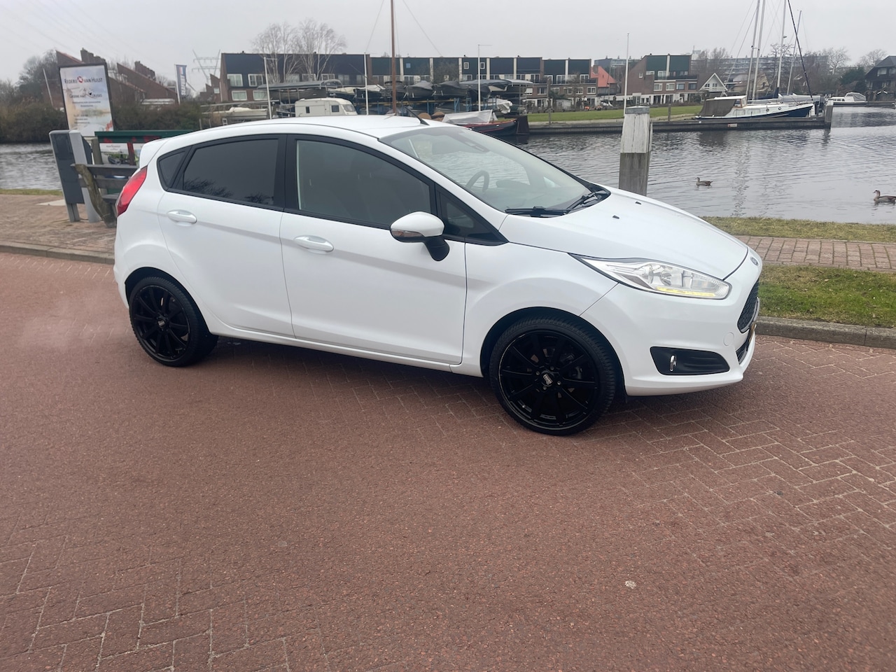 Ford Fiesta - 1.0 EcoBoost Titanium 1.0 EcoBoost Titanium - AutoWereld.nl