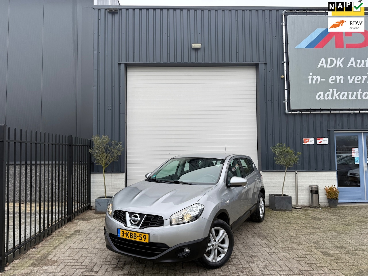 Nissan Qashqai - 1.6 Acenta AUTOMAAT/CRUISE/CLIMA/TREKHAAK - AutoWereld.nl